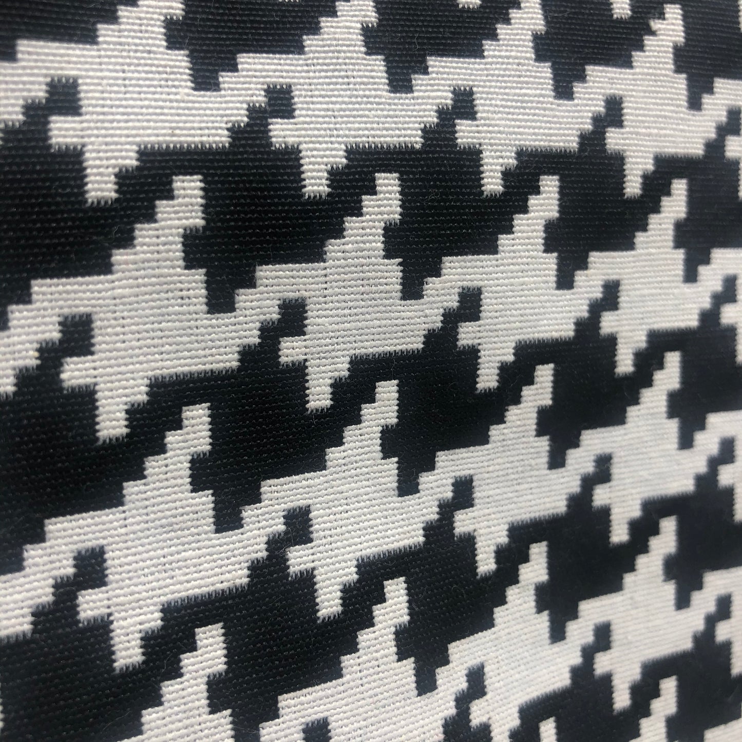 C 818