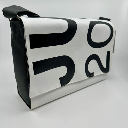 C 100